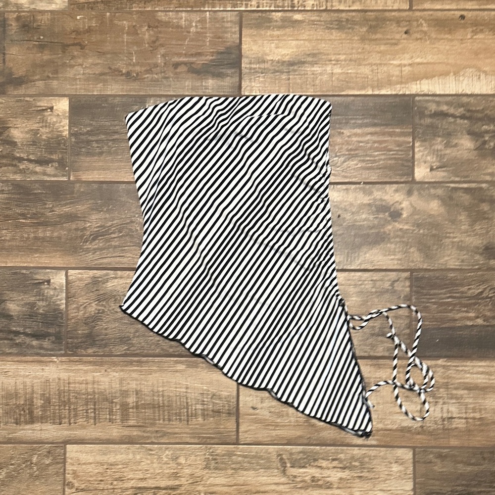 Victoria's Secret Black and White Striped strapless Top